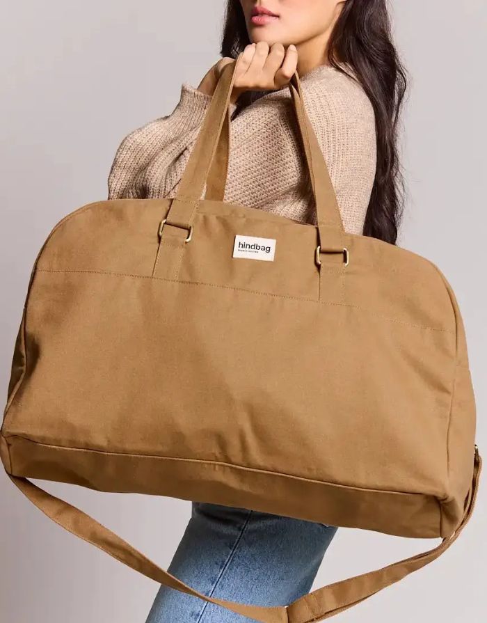 Hindbag Reisetasche Yves XL aus Bio-Baumwolle in Zimt, verstellbarer Schultergurt, Reißverschluss, nachhaltiges Material.