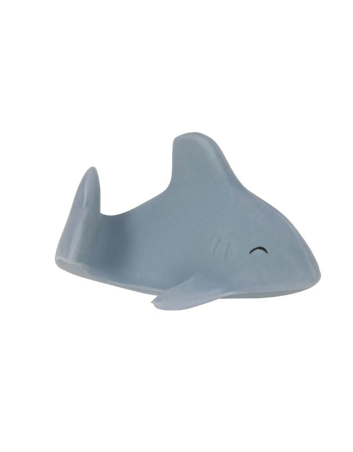 LÄSSIG Badewannenspielzeug Hai aus BPA-freiem Naturkautschuk, weiche Form, integrierte Rassel, ideal für Babys und Kleinkinder, für Badewanne und Dusche.