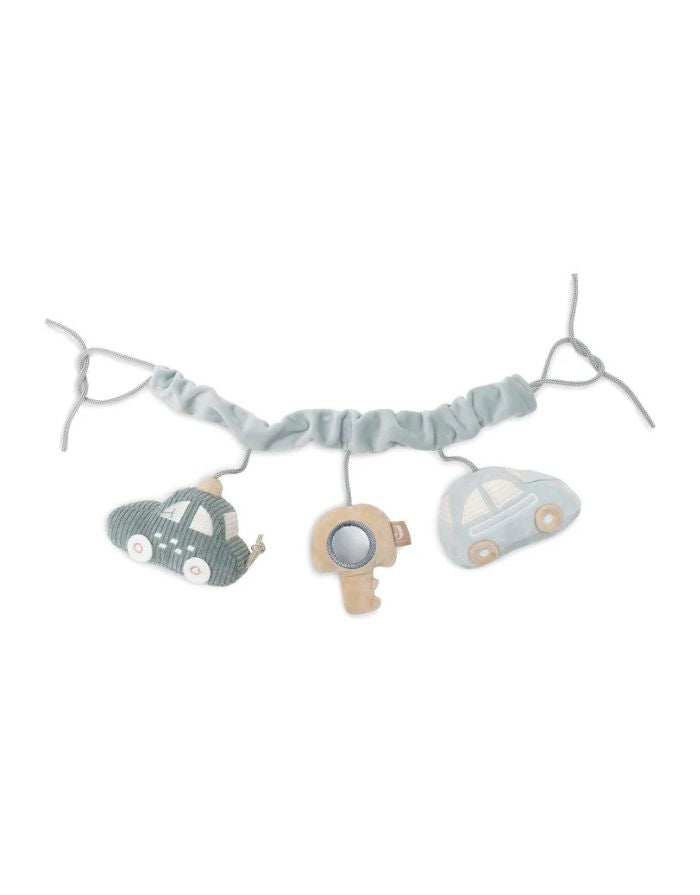 Jollein Kinderwagenkette „On The Go“ mit drei Anhängern – Auto in Sea Green, Schlüssel mit Spiegel in Biscuit und Auto in Cloud Blue, CE-zertifiziert, aus Polyester.