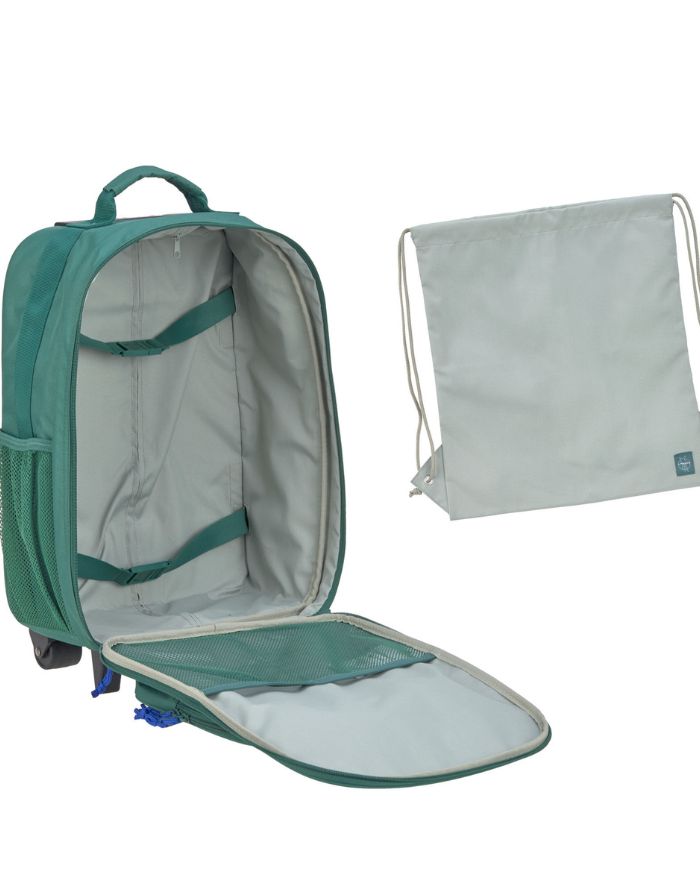 Kinderkoffer Trolley Little Gang von Lässig in Dunkelgrün aus recyceltem Polyester mit Rollen, Teleskopgriff, 22 l Volumen und buntem Patch, ideal für Reisen.